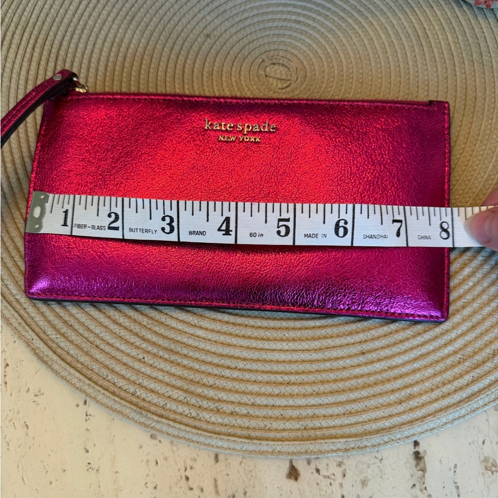NWT Kate spade Metallic Hot Pink Small Wristlet with exterior card Id Slot - Picture 4 of 15